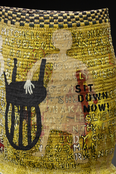 sit-down-now-detail-1