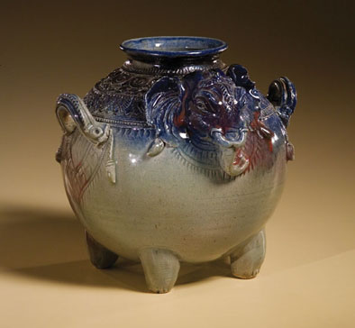Yari Livan, ELEPHANT POT (2006), White stoneware clay, glaze, 9x10x10 1/4 in, photo by Jason Dowdle