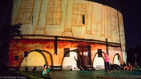 Luminarium Dance Company performs at Night at the Tower (2014), photo by Maria Fonseca
