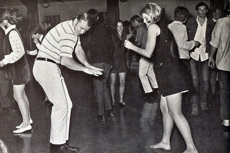 1970s High School Dance (1)